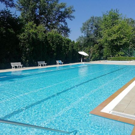 Otp Hotel Budapest Luaran gambar