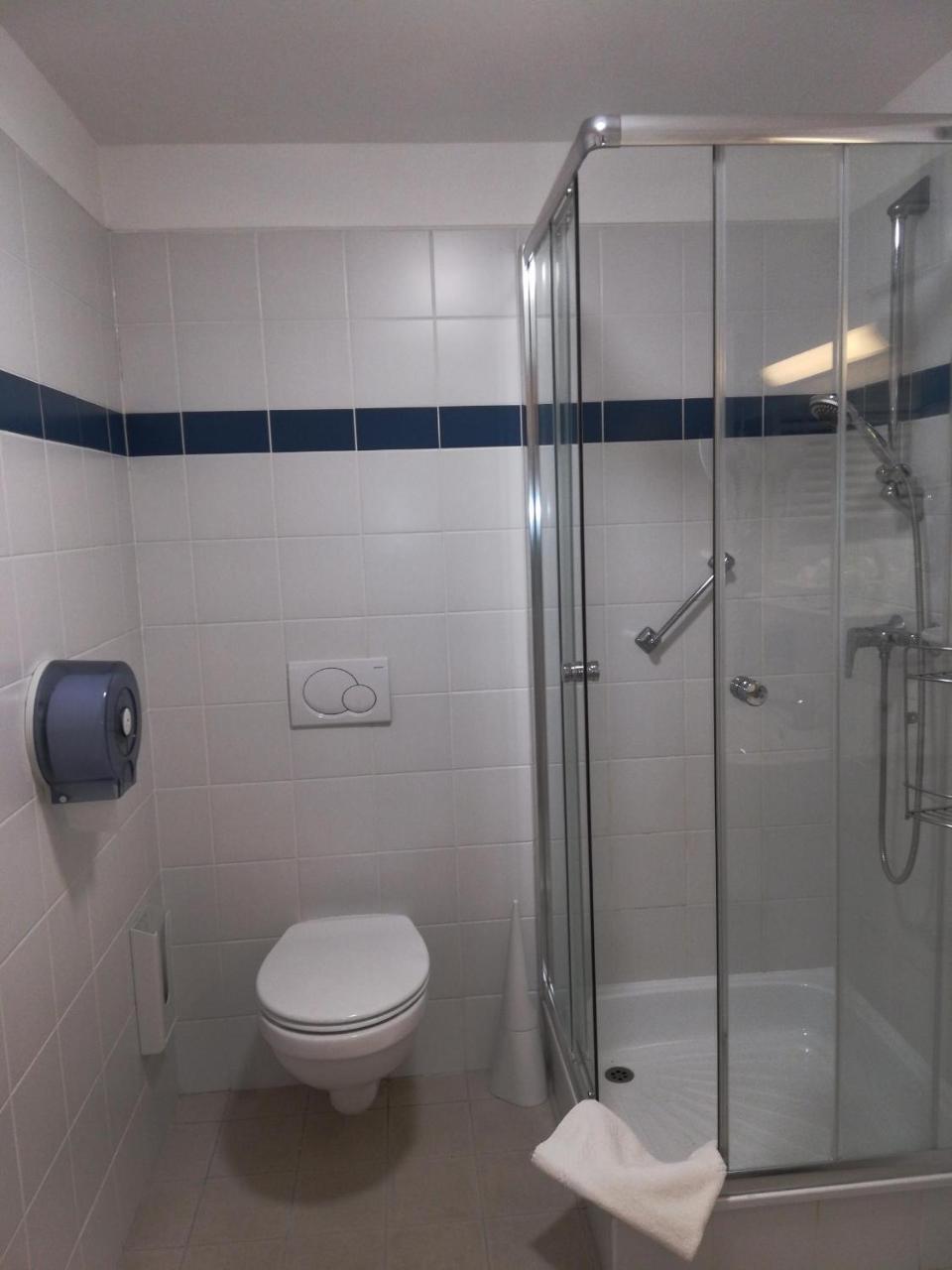 Otp Hotel Budapest Luaran gambar
